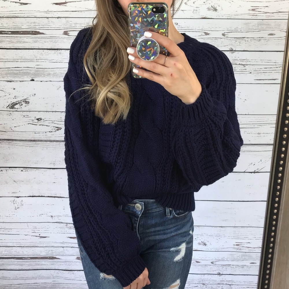 ❗️1 LEFT❗️ Blue Chunky Cable Knit Sweater A1 - Picture 4 of 5
